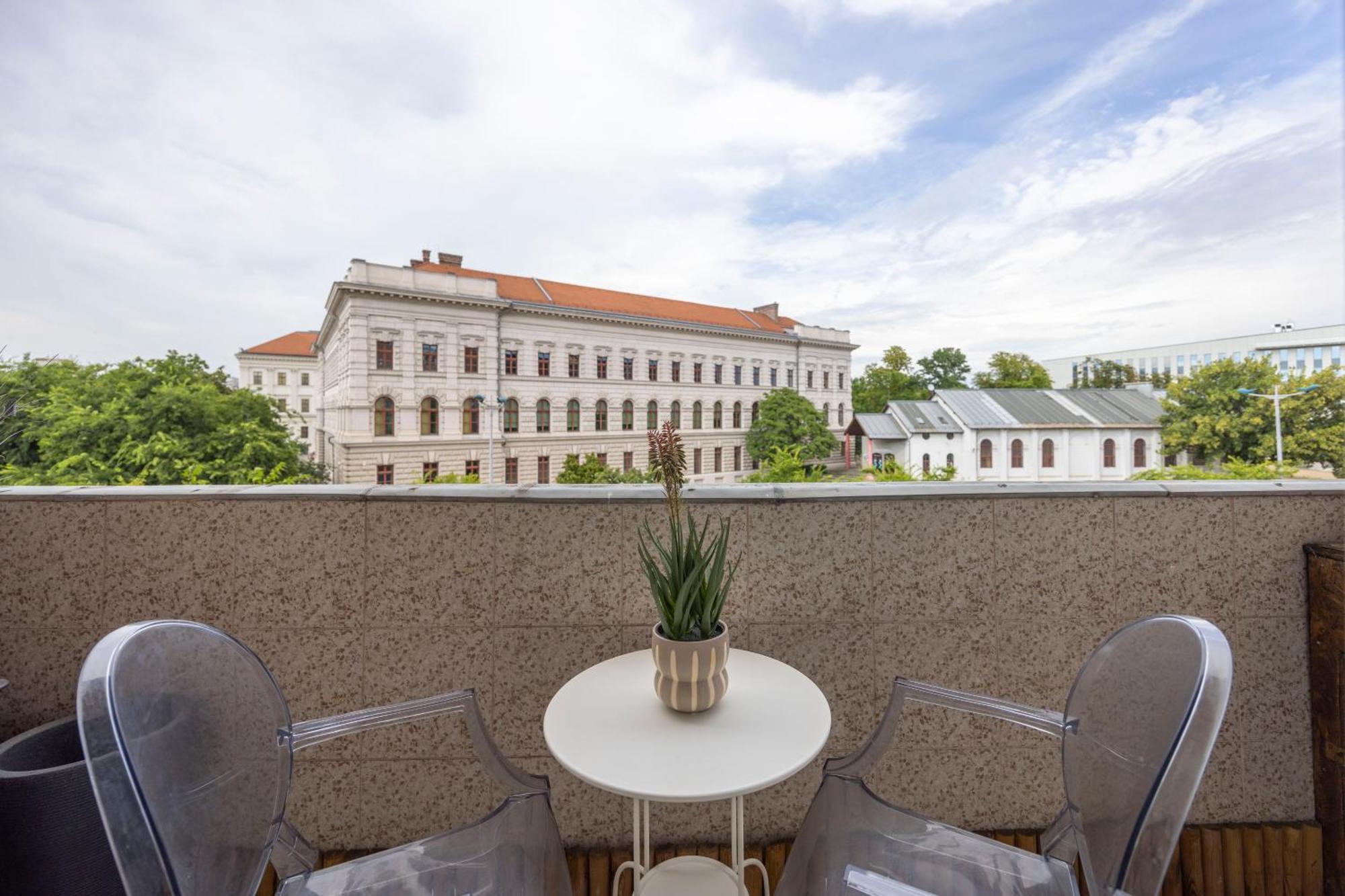 Luxy Central Spacious & Cozy Residence With Balcony Budapeşte Dış mekan fotoğraf